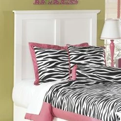 Wholesale 🧨 Ashley Furniture Bostwick Shoals Wood Twin Panel Headboard In White 😍